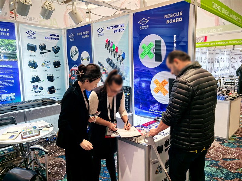 20251202092558 20251202092558